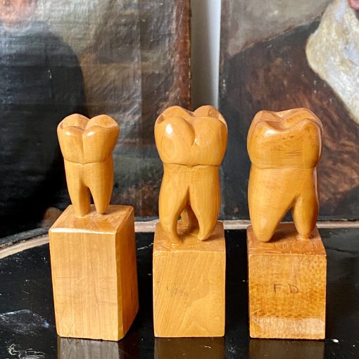 Sculptures dents