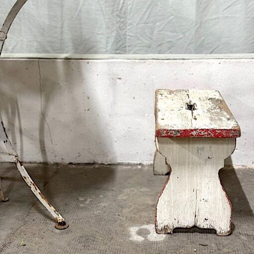 Tabouret en bois