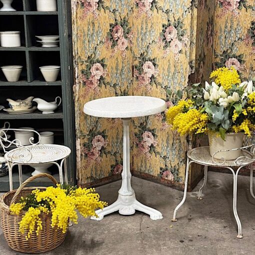 Table de bistrot