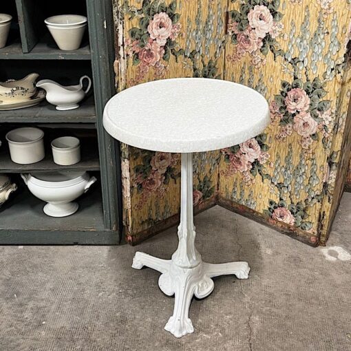 Table de bistrot