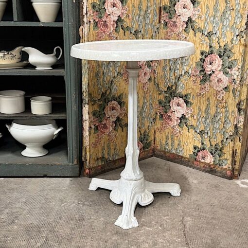 Table de bistrot