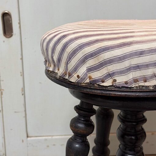 Tabouret de piano